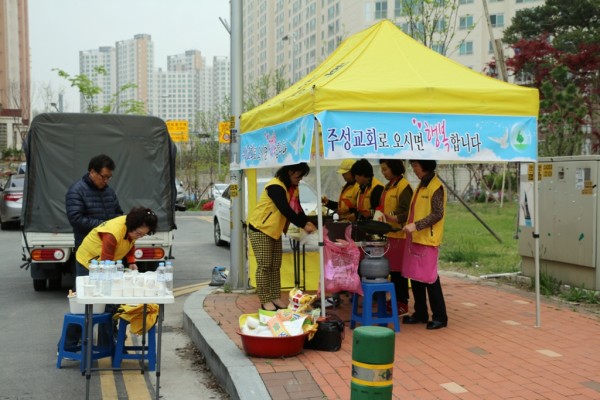 70366a65414f64d2584036d57d31278a_1461379